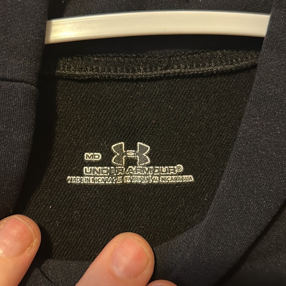 Ladies size M UA compression mock neck - Picture 2 of 3